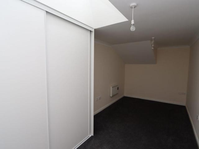 1 bed flat for sale