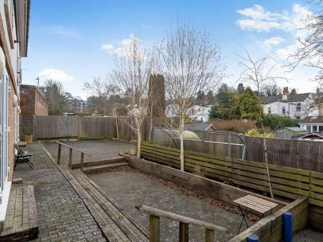 1 bed flat for sale
