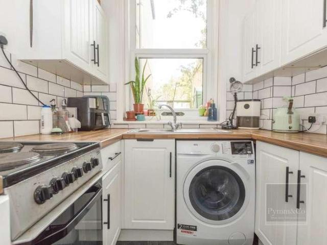 1 bed flat for sale