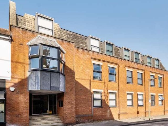 1 bed flat for sale