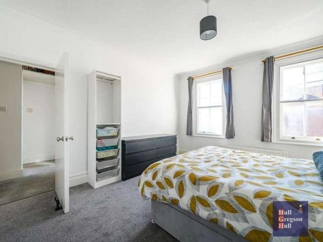 1 bed flat for sale