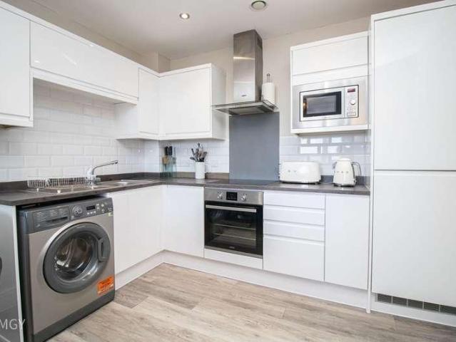 1 bed flat for sale