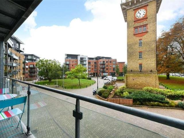 1 bed flat for sale