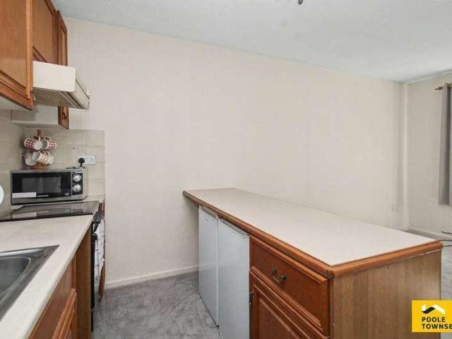 1 bed flat for sale