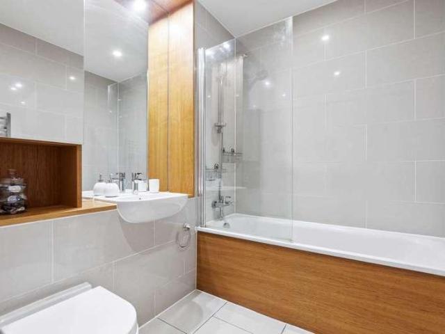 1 bed flat for sale