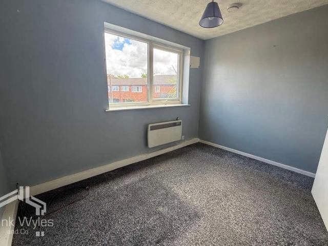 1 bed flat for sale