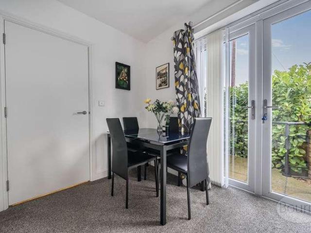 1 bed flat for sale