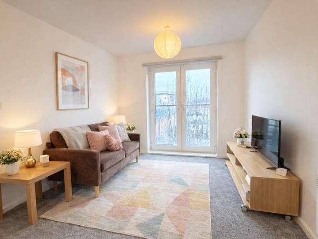 1 bed flat for sale