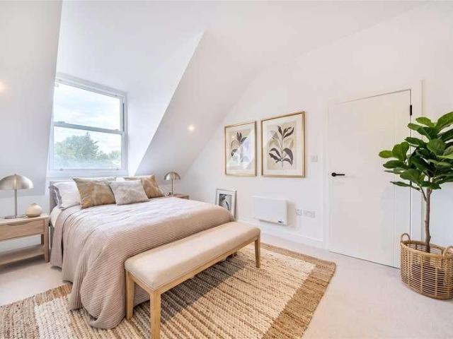 1 bed flat for sale
