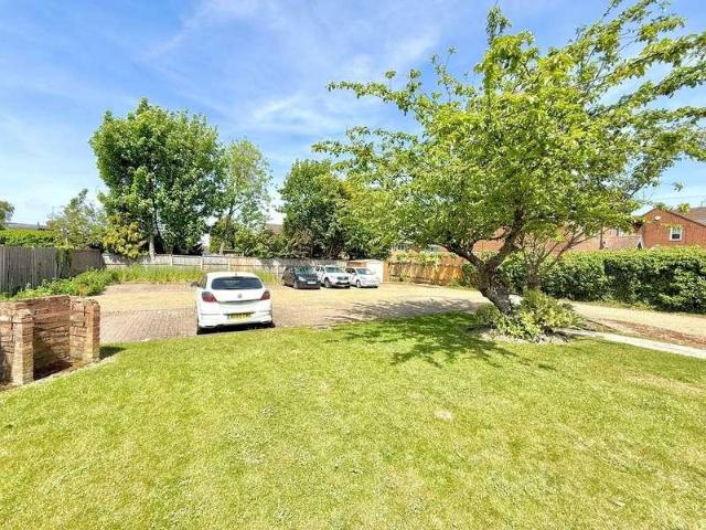 1 bed flat for sale