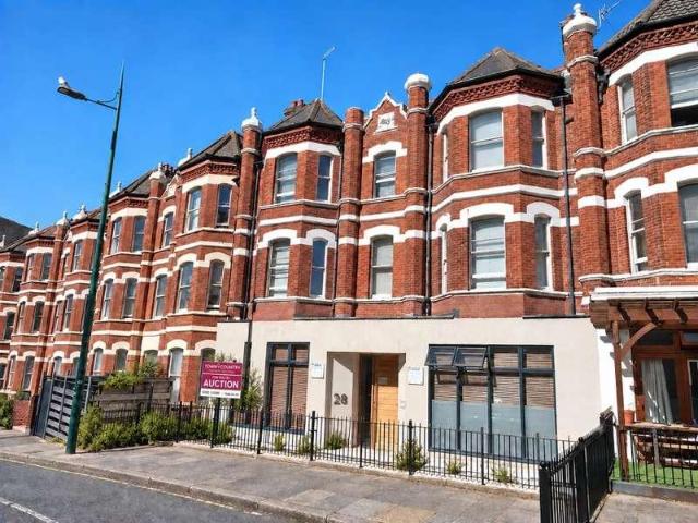 1 bed flat for sale