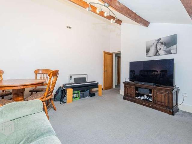1 bed flat for sale