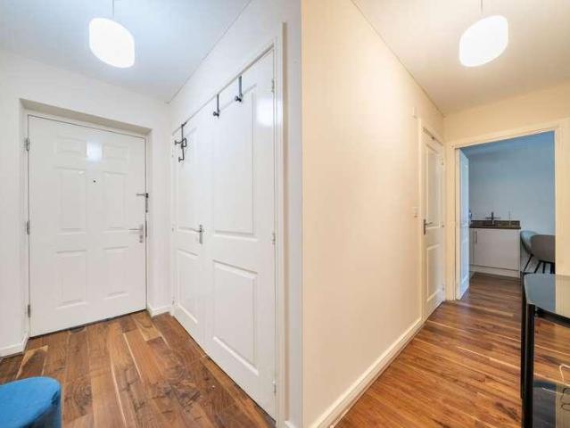 1 bed flat for sale