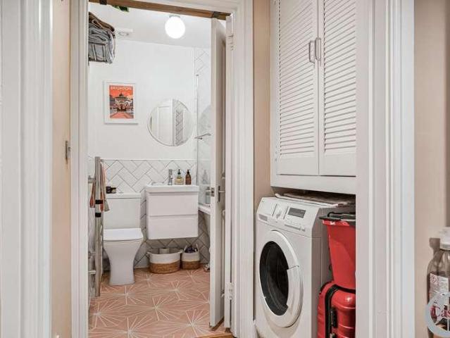 1 bed flat for sale