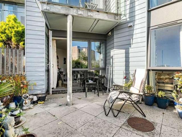 1 bed flat for sale