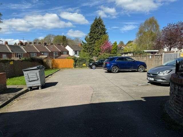 1 bed flat for sale