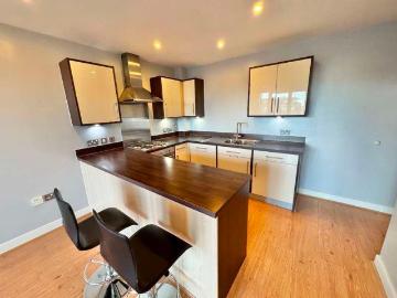 1 bed flat for sale