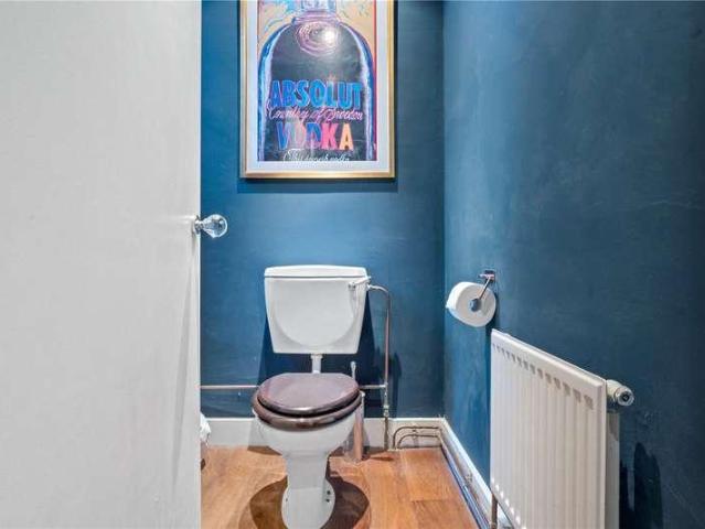 1 bed flat for sale