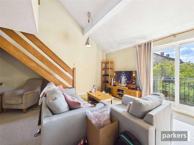 1 bed flat for sale
