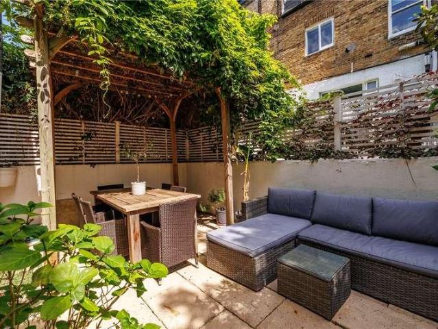 1 bed flat for sale