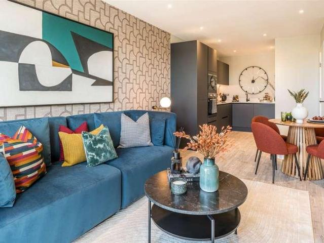 1 bed flat for sale