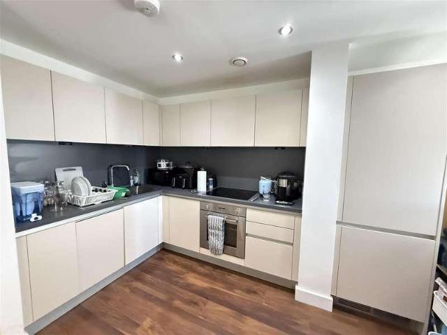 1 bed flat for sale