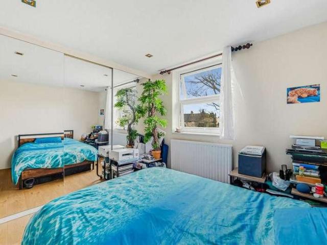1 bed flat for sale