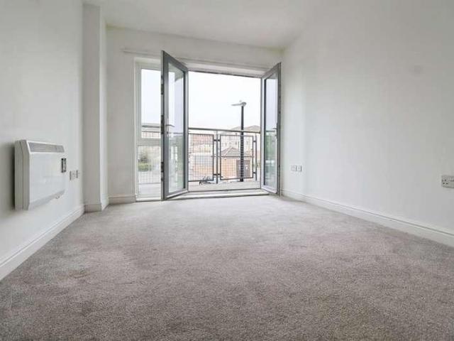 1 bed flat for sale