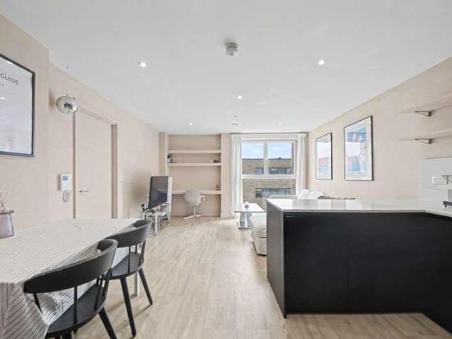 1 bed flat for sale