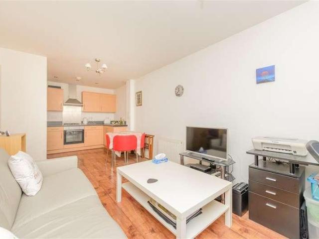 1 bed flat for sale