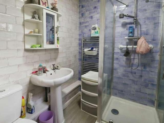 1 bed flat for sale
