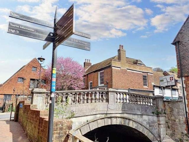 1 bed flat for sale