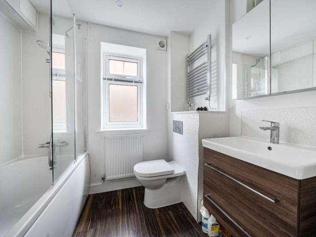 1 bed flat for sale