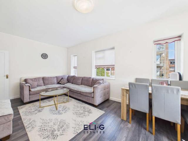 1 bed flat for sale