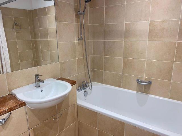 1 bed flat for sale