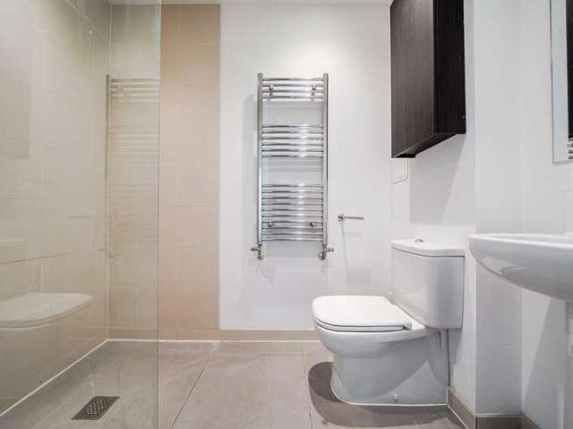 1 bed flat for sale