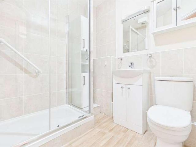 1 bed flat for sale