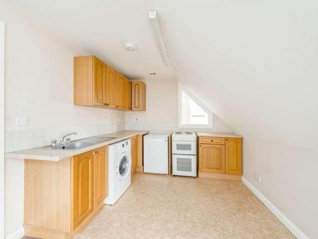1 bed flat for sale