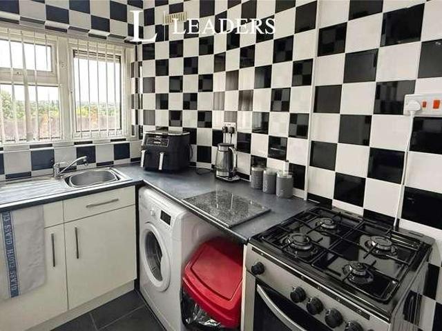 1 bed flat for sale