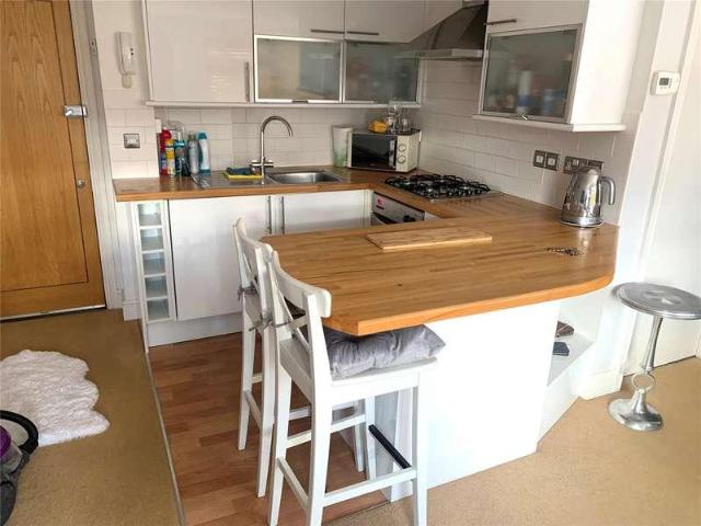 1 bed flat for sale