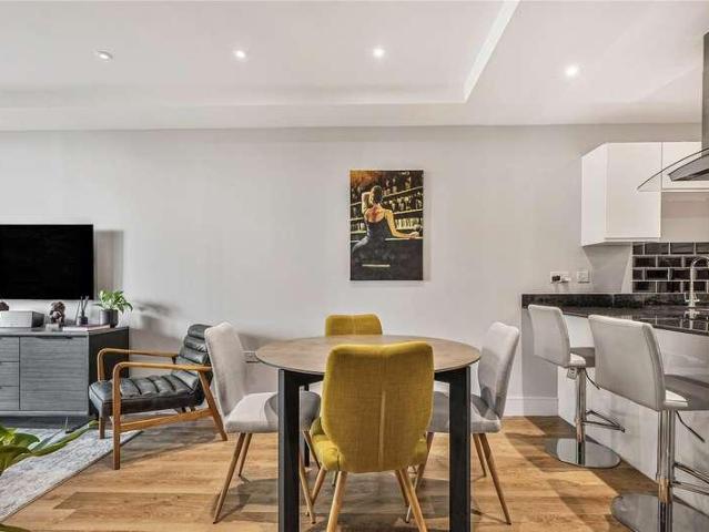 1 bed flat for sale