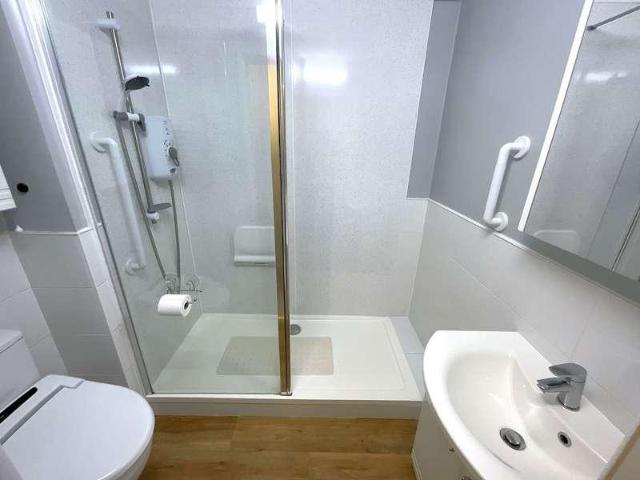 1 bed flat for sale