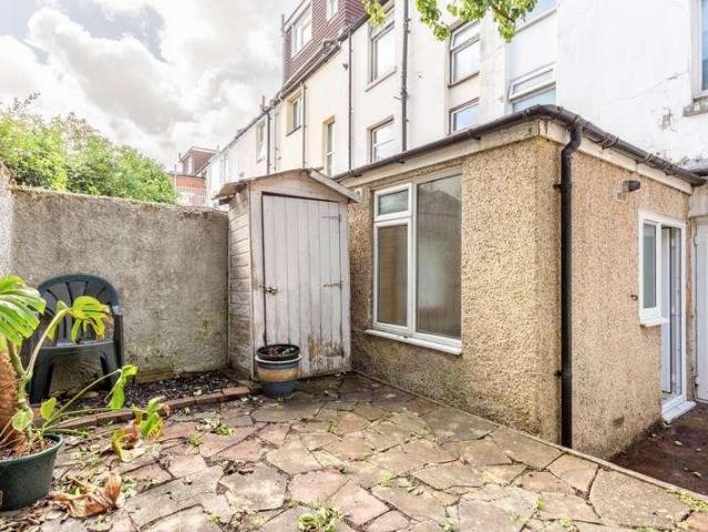 1 bed flat for sale