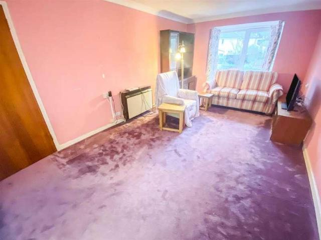 1 bed flat for sale