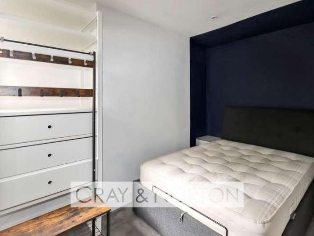 1 bed flat for sale