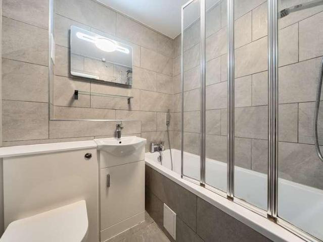 1 bed flat for sale