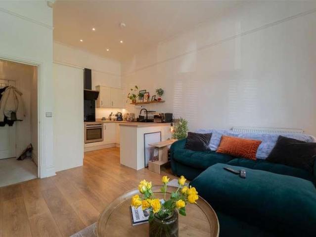 1 bed flat for sale