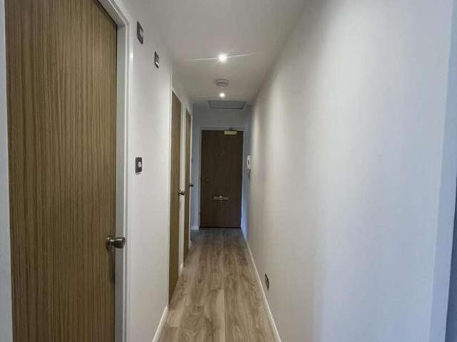 1 bed flat for sale