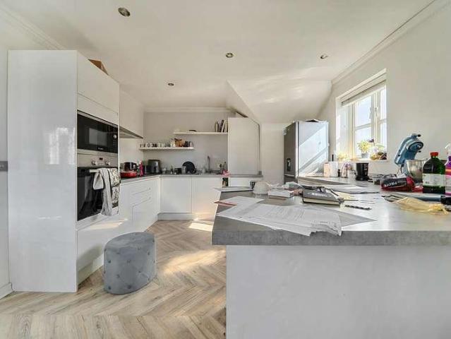1 bed flat for sale