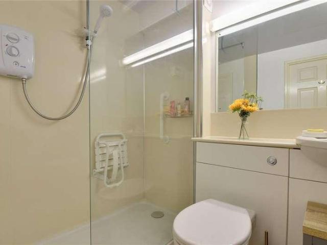 1 bed flat for sale